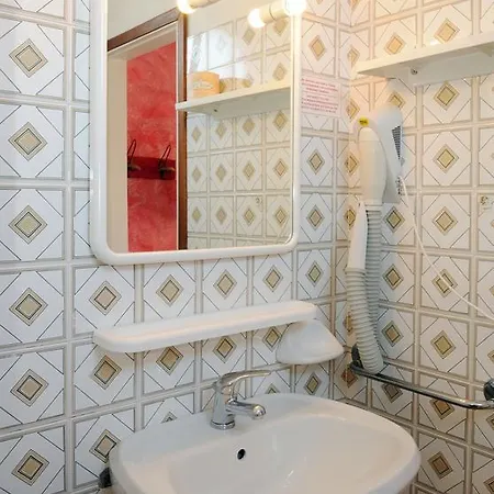 ホテル Fortuna カオルレ